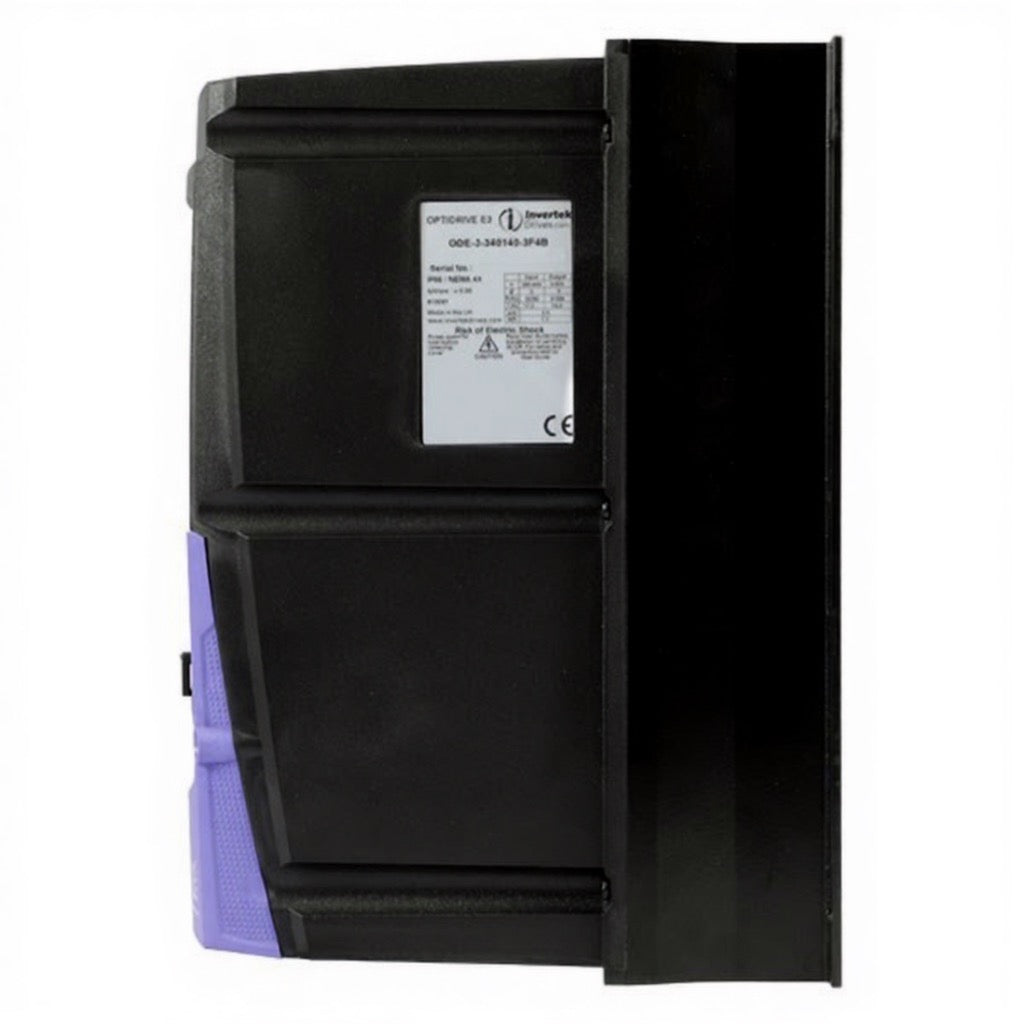 E3 IP66 Indoor/Outdoor 7.5kW 400V 3ph AC Inverter, DBr, SW, C1 EMC