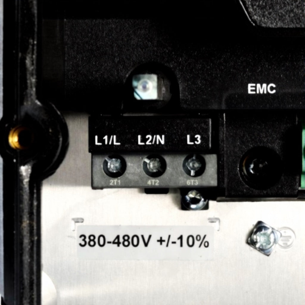 E3 IP66 Indoor/Outdoor 7.5kW 400V 3ph AC Inverter, DBr, SW, C1 EMC