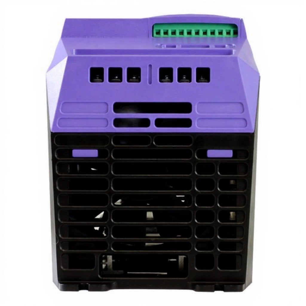E3 IP20 5.5kW 400V 3ph AC Inverter, DBr, C2 EMC